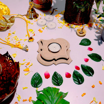 Hand Carved Edge Tea Light Elegant Damask